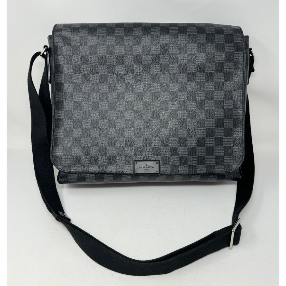 Louis Vuitton Graphite MM District Bag
